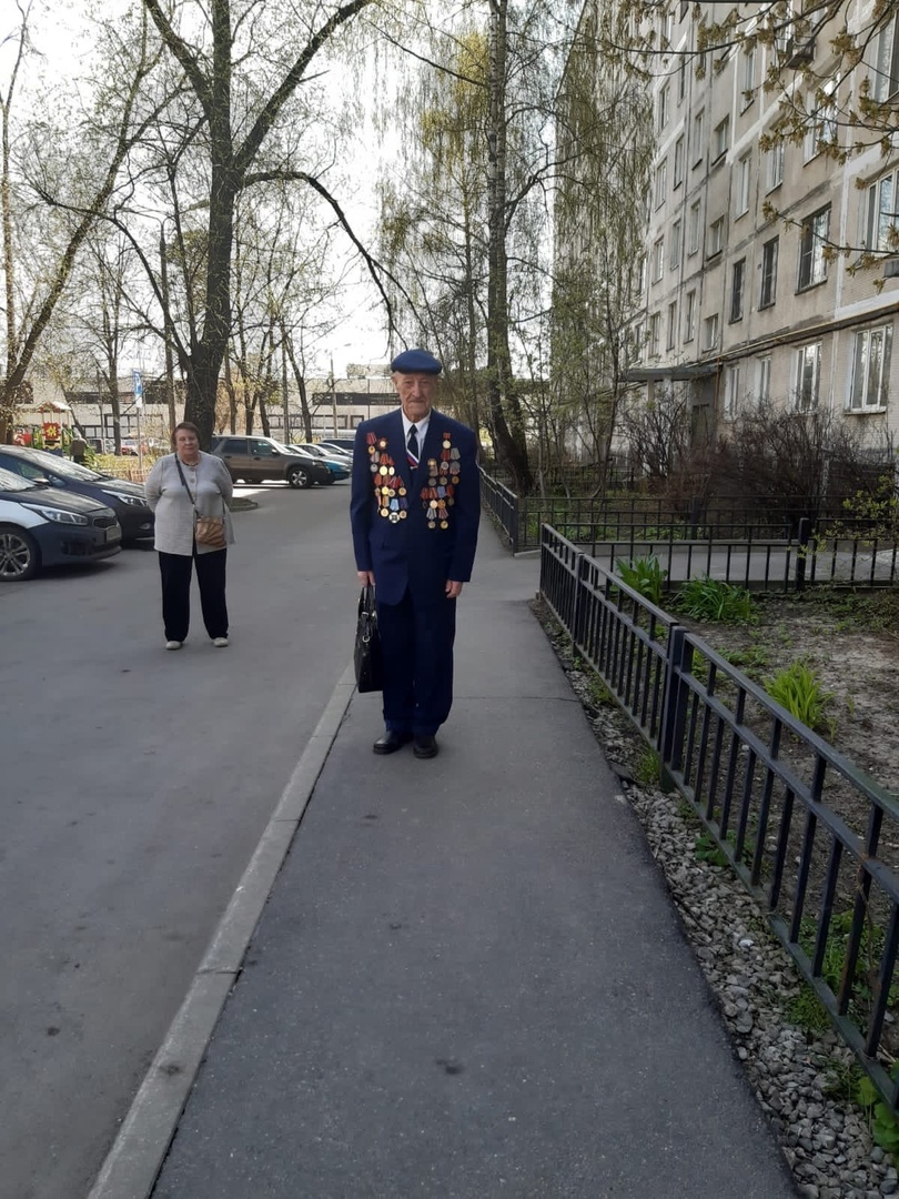 В Мытищах местное отделение партии поздравило с Днем Победы ветерана  Великой Отечественной войны | 06.05.2023 | Подмосковье - БезФормата